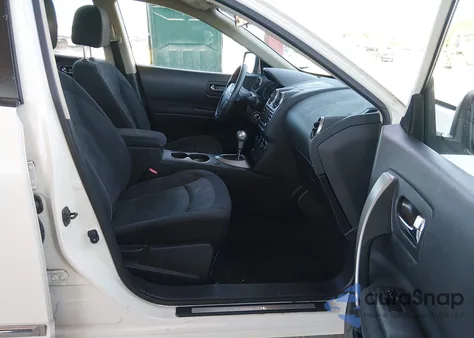 2015 Nissan Rogue Select S из США, поврежденный, VIN JN8AS5MTXFW669905